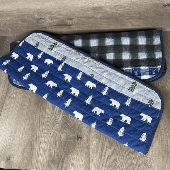 Eddie Bauer Other - Eddie Bauer  Plaid Bears & Trees Pair Twin Pillow  Shams